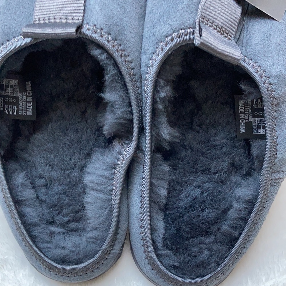 ECCO Easy Hugge Genuine Shearling Slippers (Unisex) - Picture 6 of 12